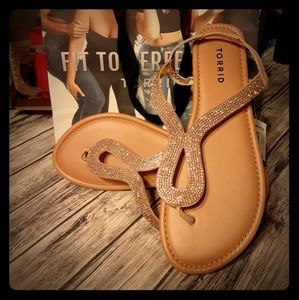 (NEW) Rose Gold Sandals size 8w